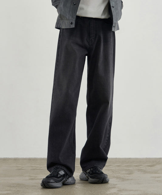 Relaxed Semi-Wide Jeans - BLACK